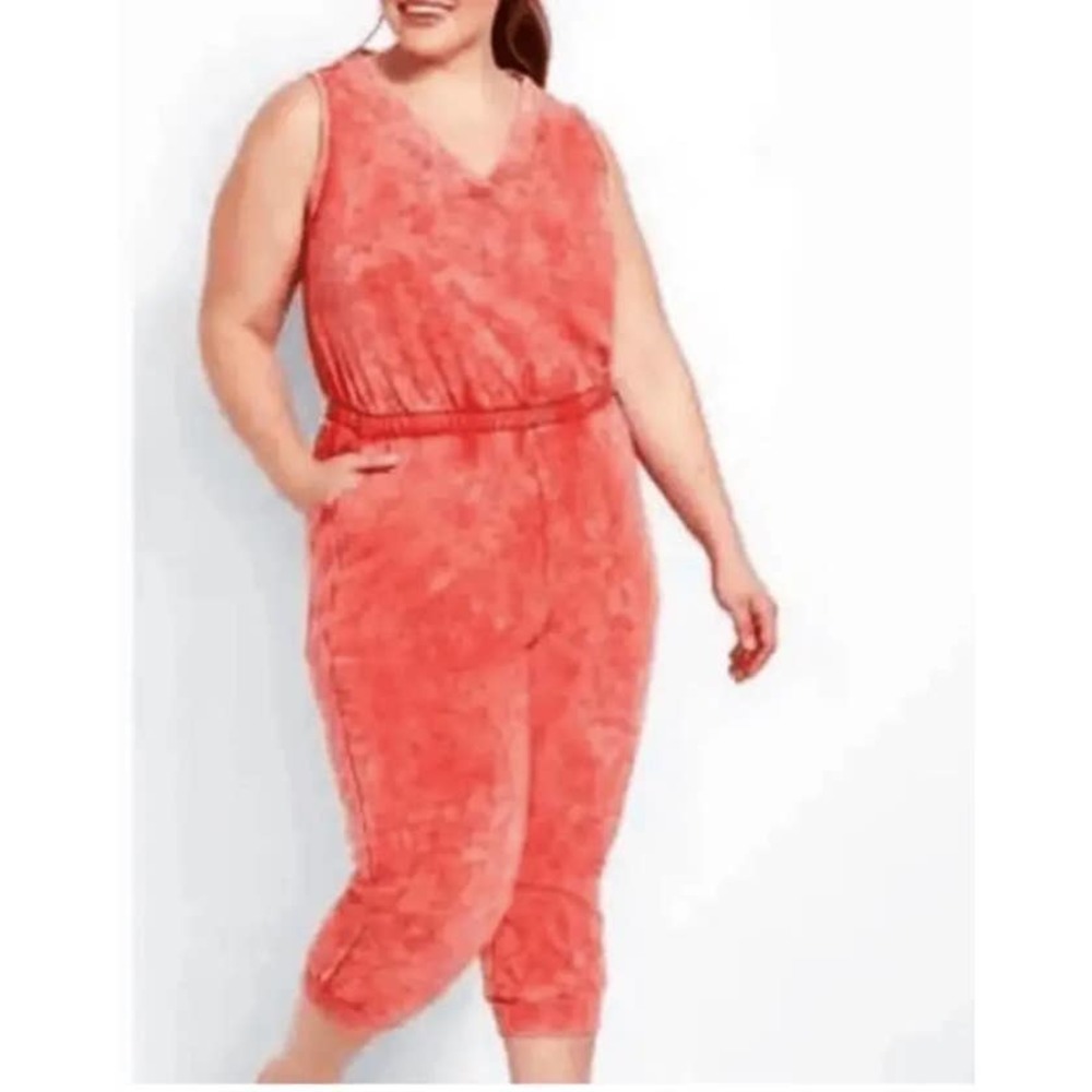 Lane Bryant LIVI Fleece Capri Length Jumpsuit NWT Size 14/16